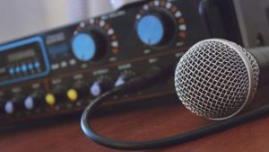 Canlı Radyo İstek Hattı Ve Kesintisiz Müzik Yayını - canlı radyo i̇stek